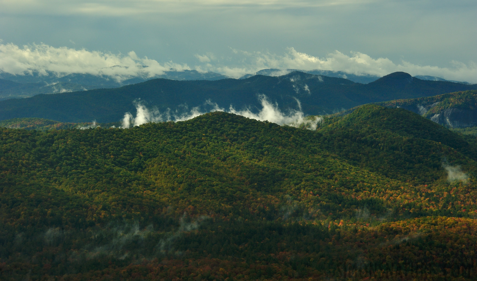 Blue Ridge Parkway [135 mm, 1/320 sec at f / 10, ISO 500]